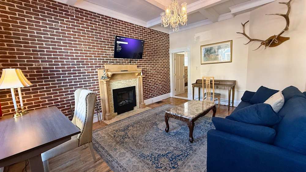 The Parlor at The Governor's Mansion