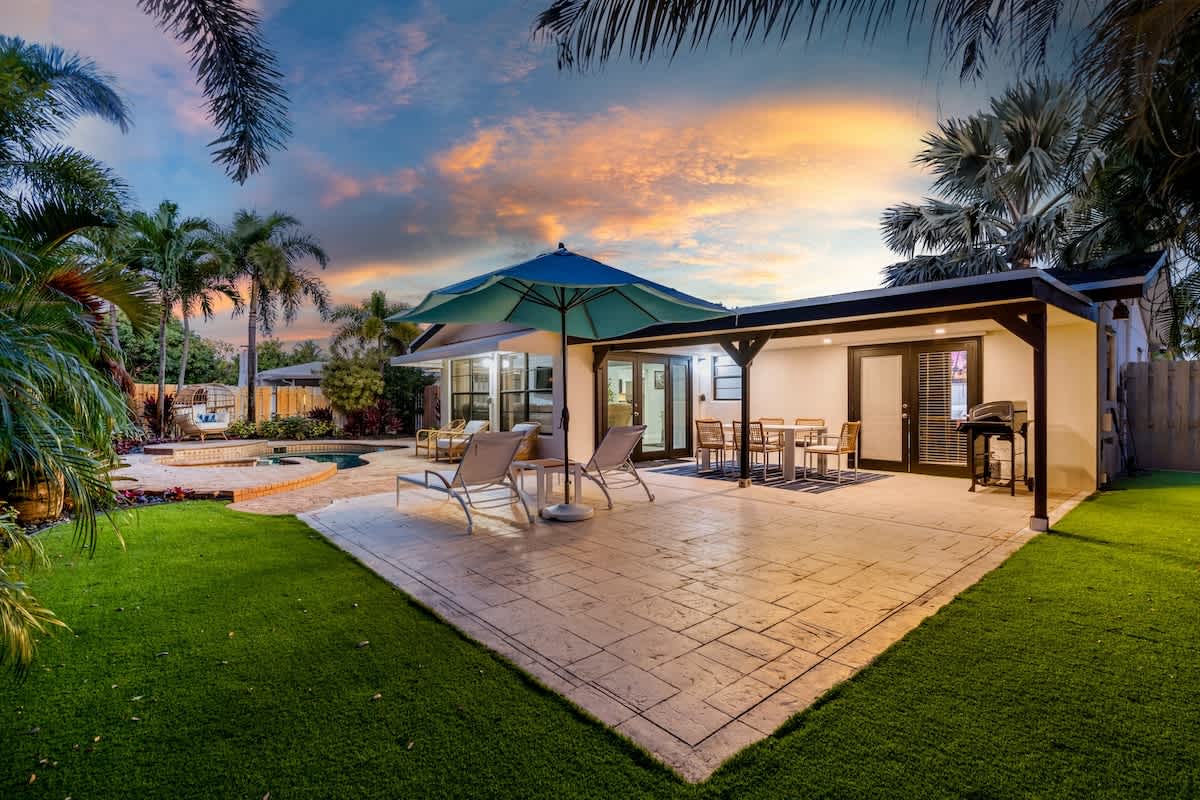 Gardens By The Sea, photograph 7