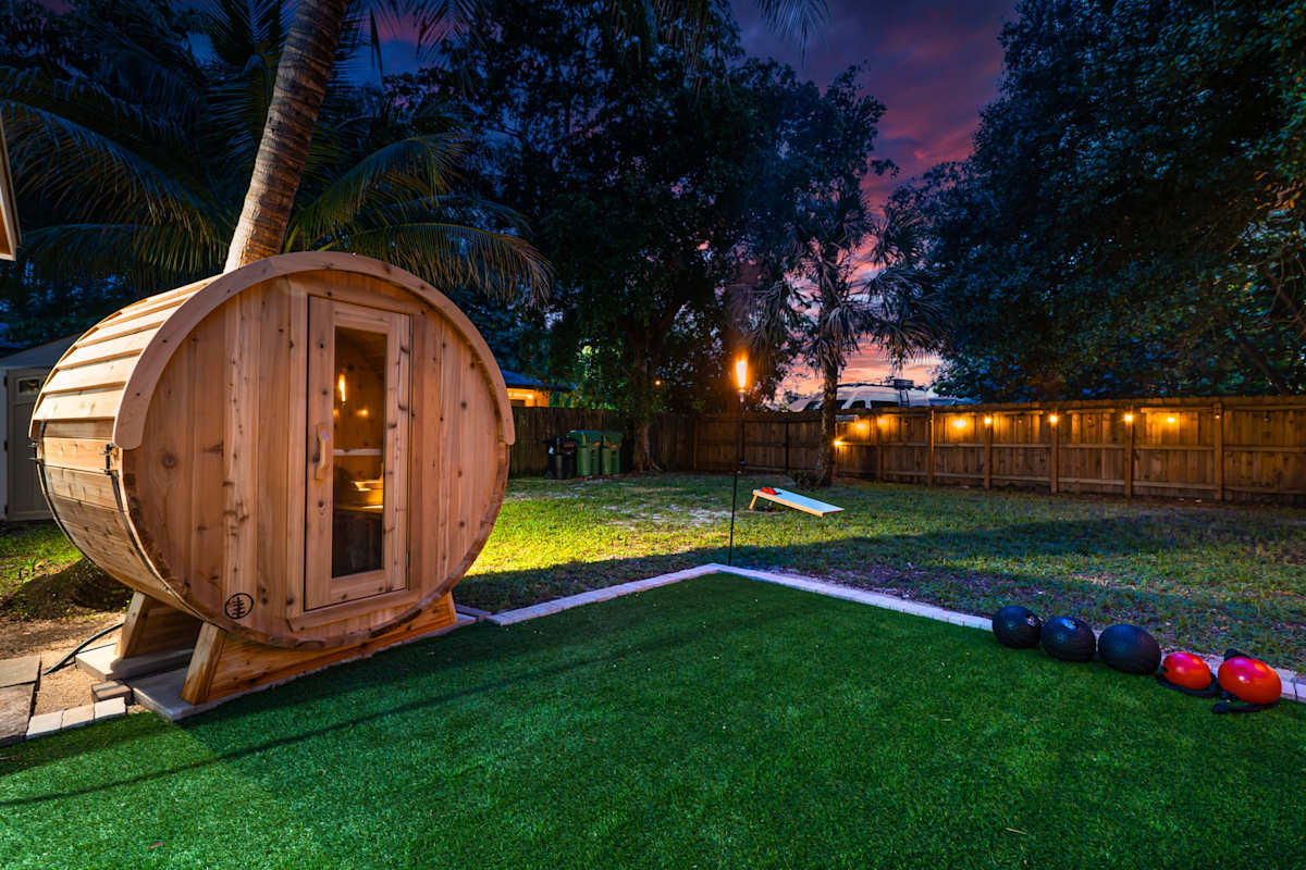 EV Retreat, photograph 11