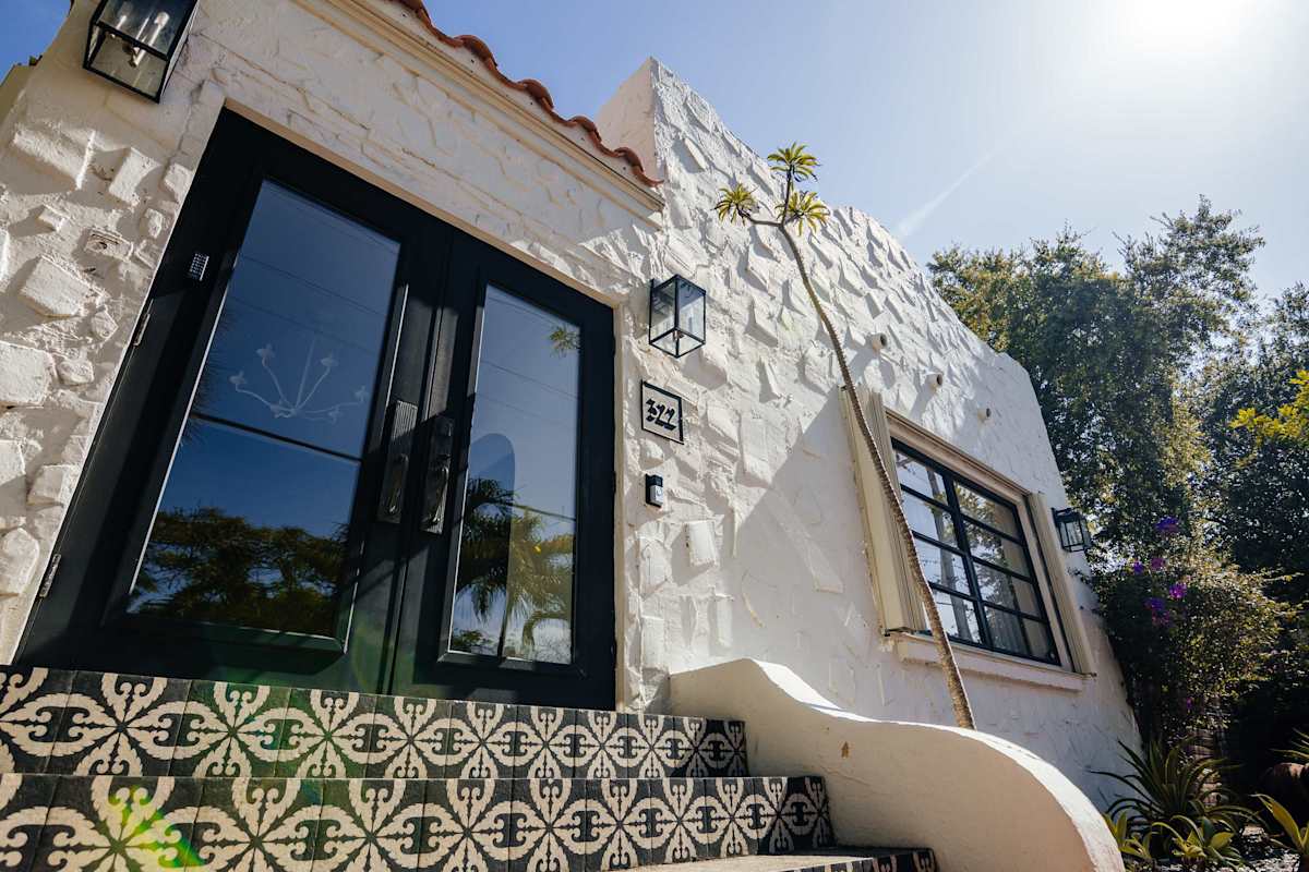 Sol y Sombra, photograph 8