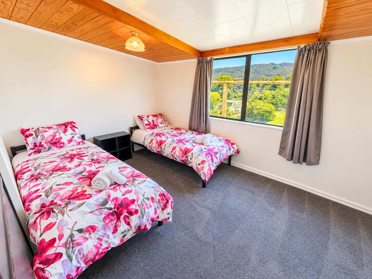 Pakawau Beach - Ratrace Retreat photo 11