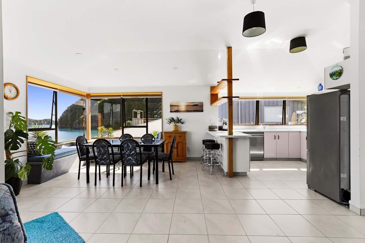 Beachfront Home at Tata Beach photo 8