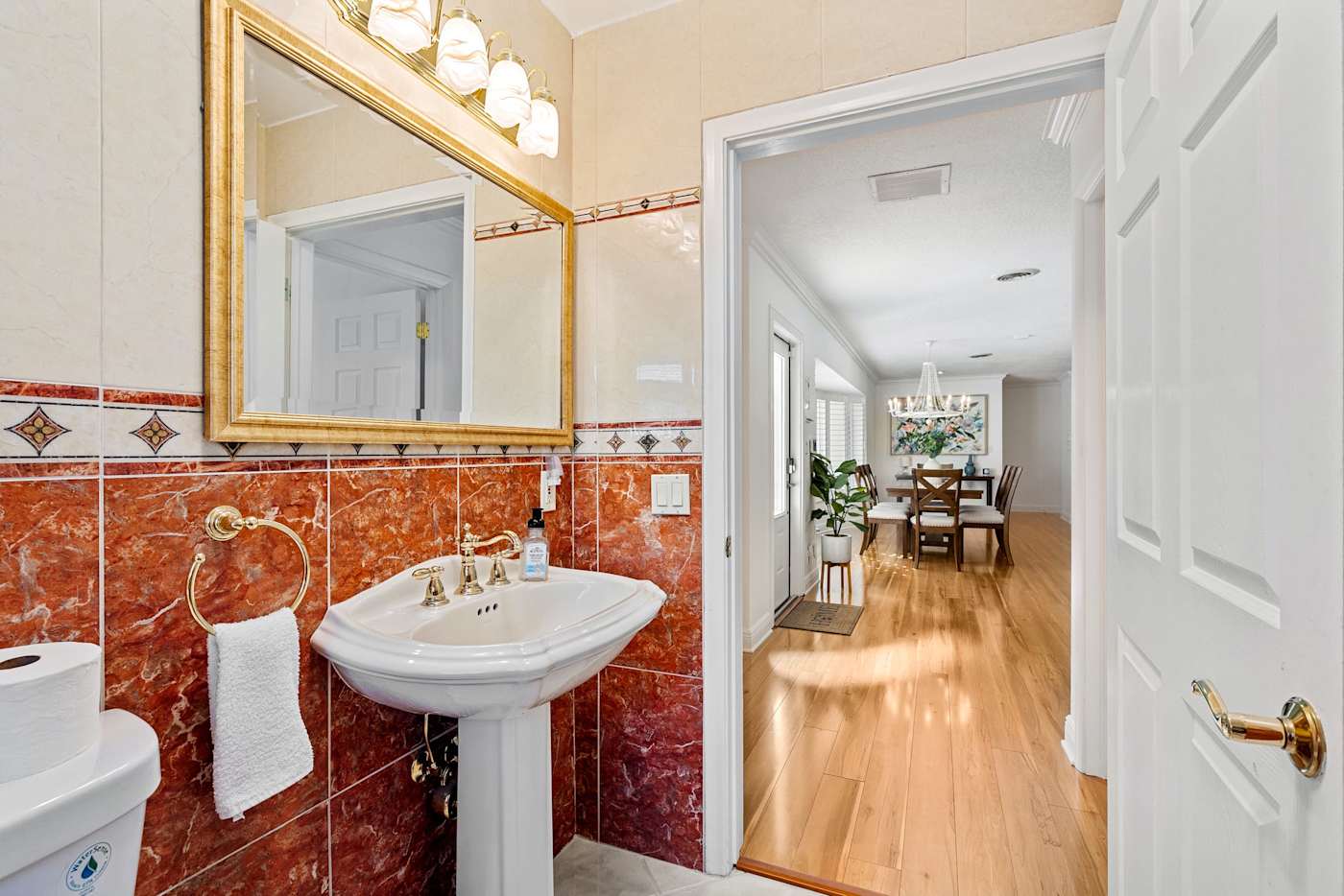 Cypress Cove: Our other bathroom across the dining area