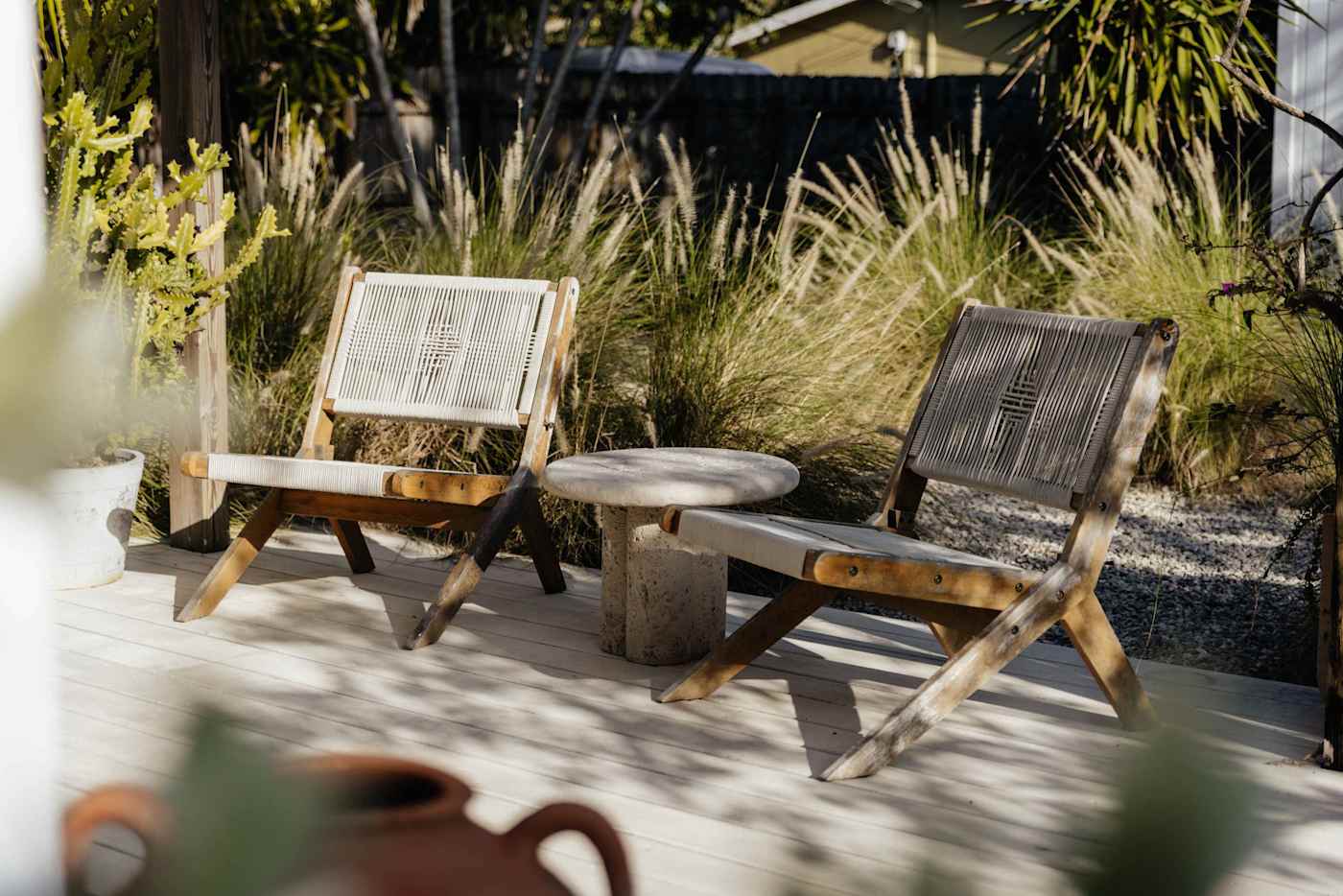 Sol y Sombra: Covered outdoor patio for your exclusive use. Surround yourself in nature while enjoying the sun or shade