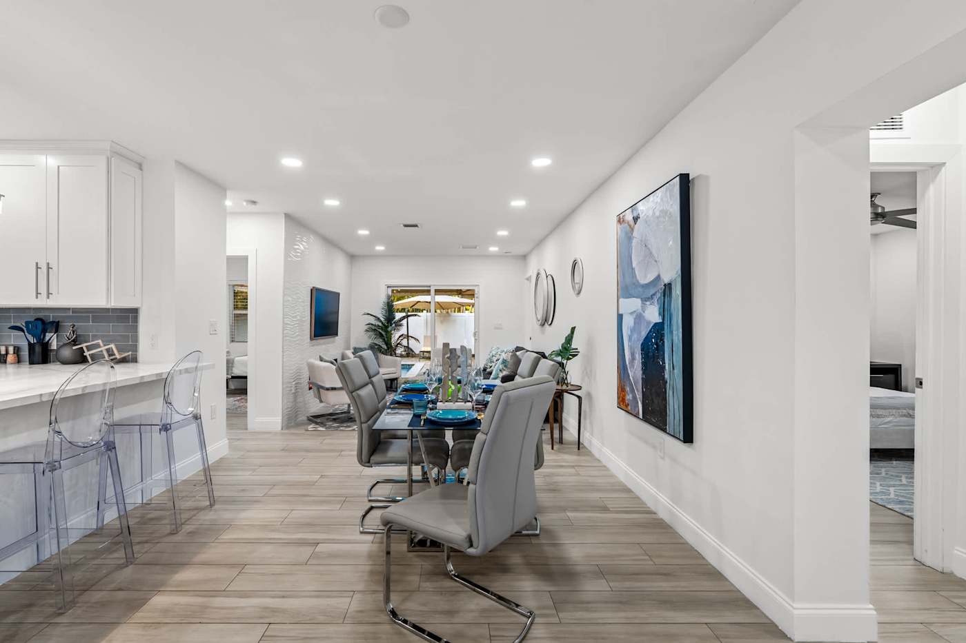 Casa Pura Vida: Open plan living, dining and kitchen