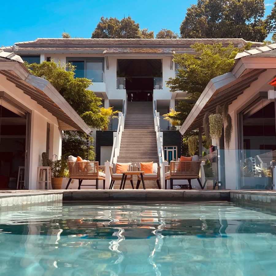 Luxury Villa Firesky beachfront and sunset