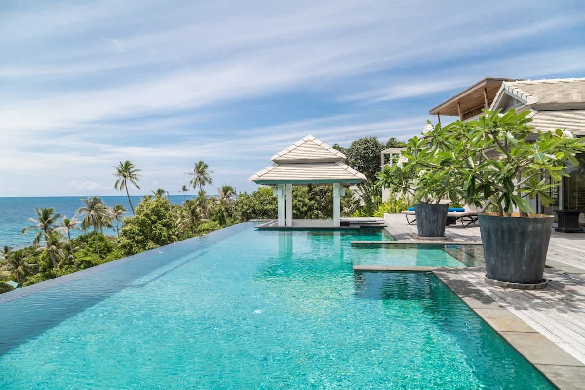 Luxury Villa Firesky beachfront and sunset