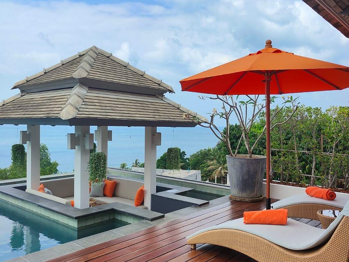 Luxury Villa Firesky beachfront and sunset
