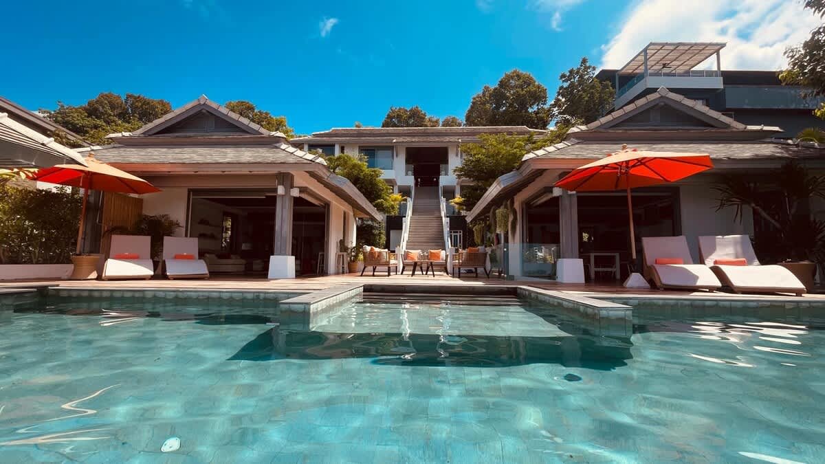 Luxury Villa Firesky beachfront and sunset