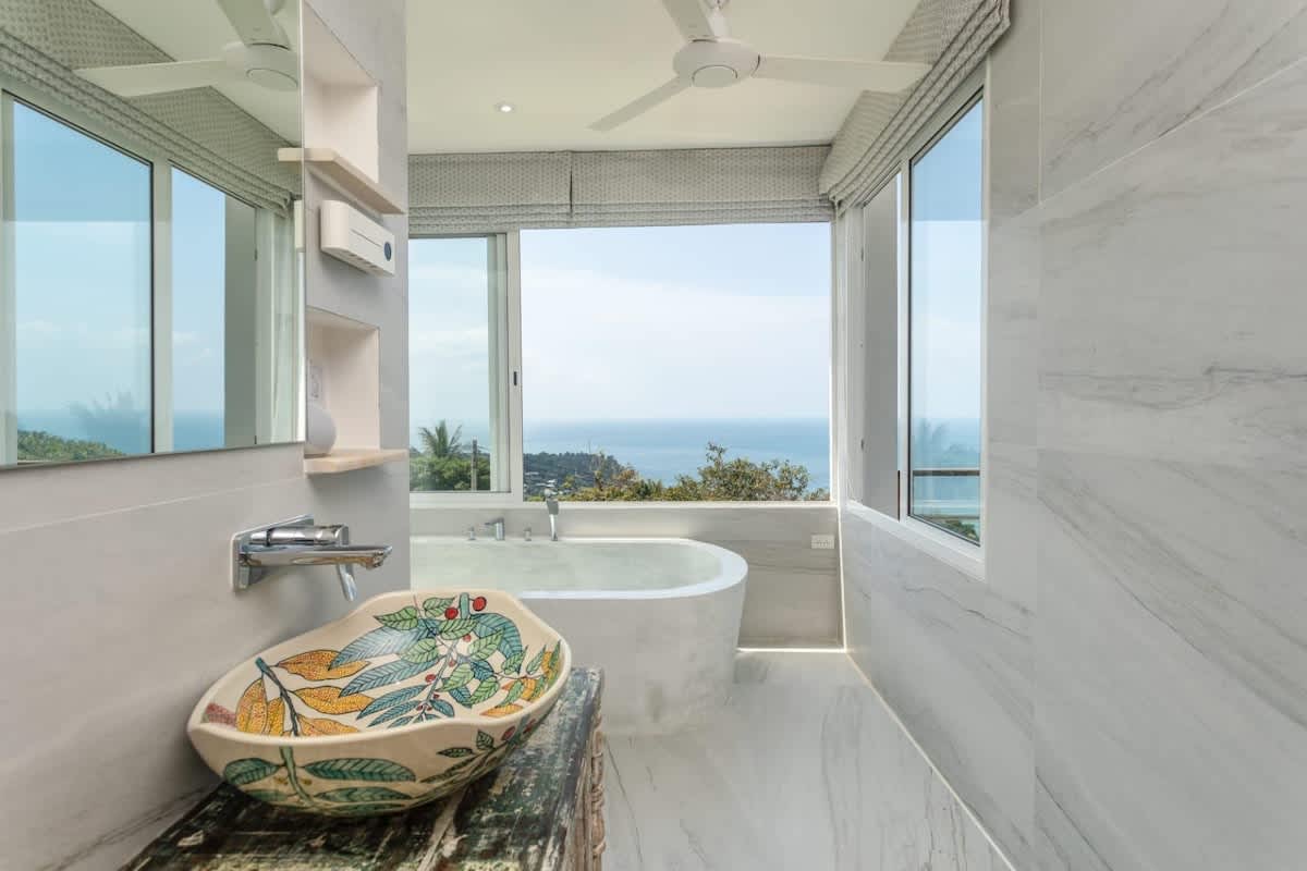 Takian luxury villa, sea view & sunset