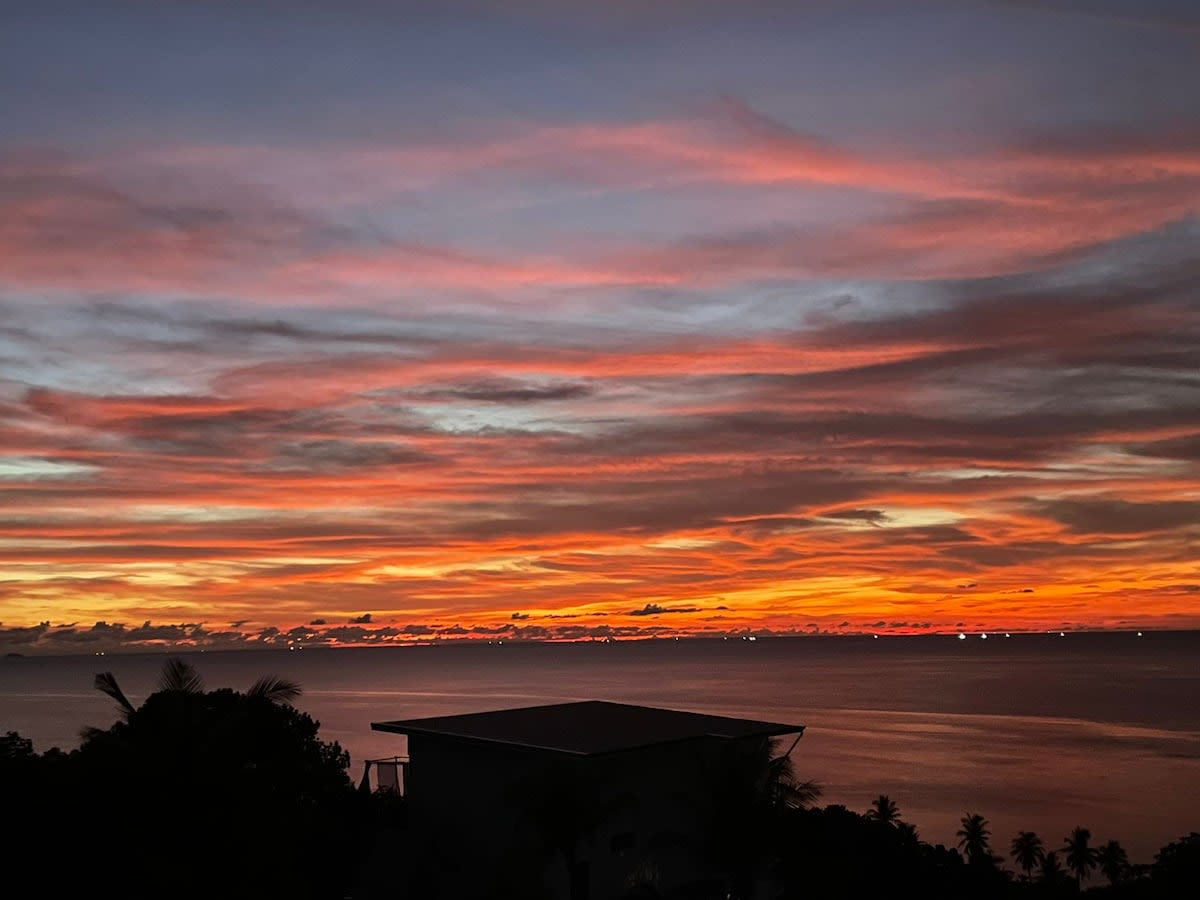 Villa Tahiana,  Amazing sea view, 1 min to the beach