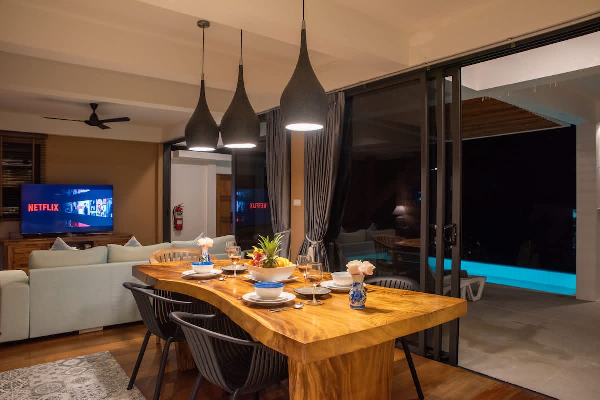 Villa Tahiana,  Amazing sea view, 1 min to the beach