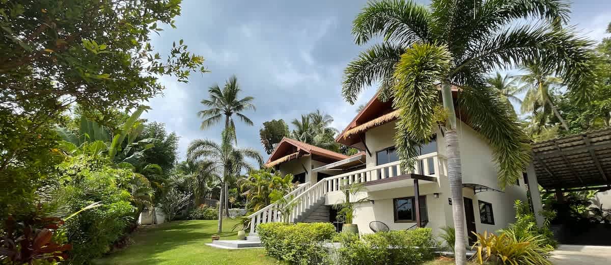 Villa Baan Sam Sao: pool & tropical garden