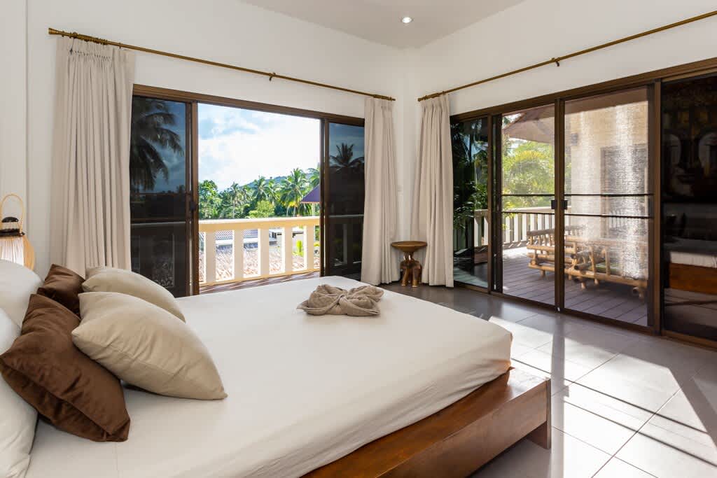 Villa Baan Sam Sao: pool & tropical garden
