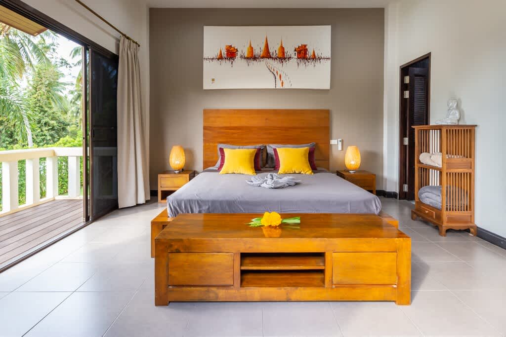 Villa Baan Sam Sao: pool & tropical garden