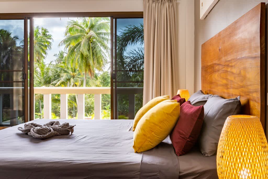 Villa Baan Sam Sao: pool & tropical garden