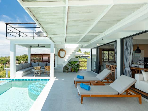 Villa Tahiana, Amazing sea view, 1 min to the beach