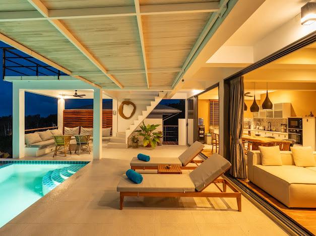 Villa Tahiana, Amazing sea view, 1 min to the beach