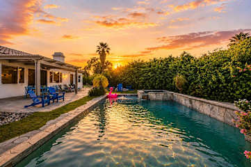 *Casa Del Oro Estate