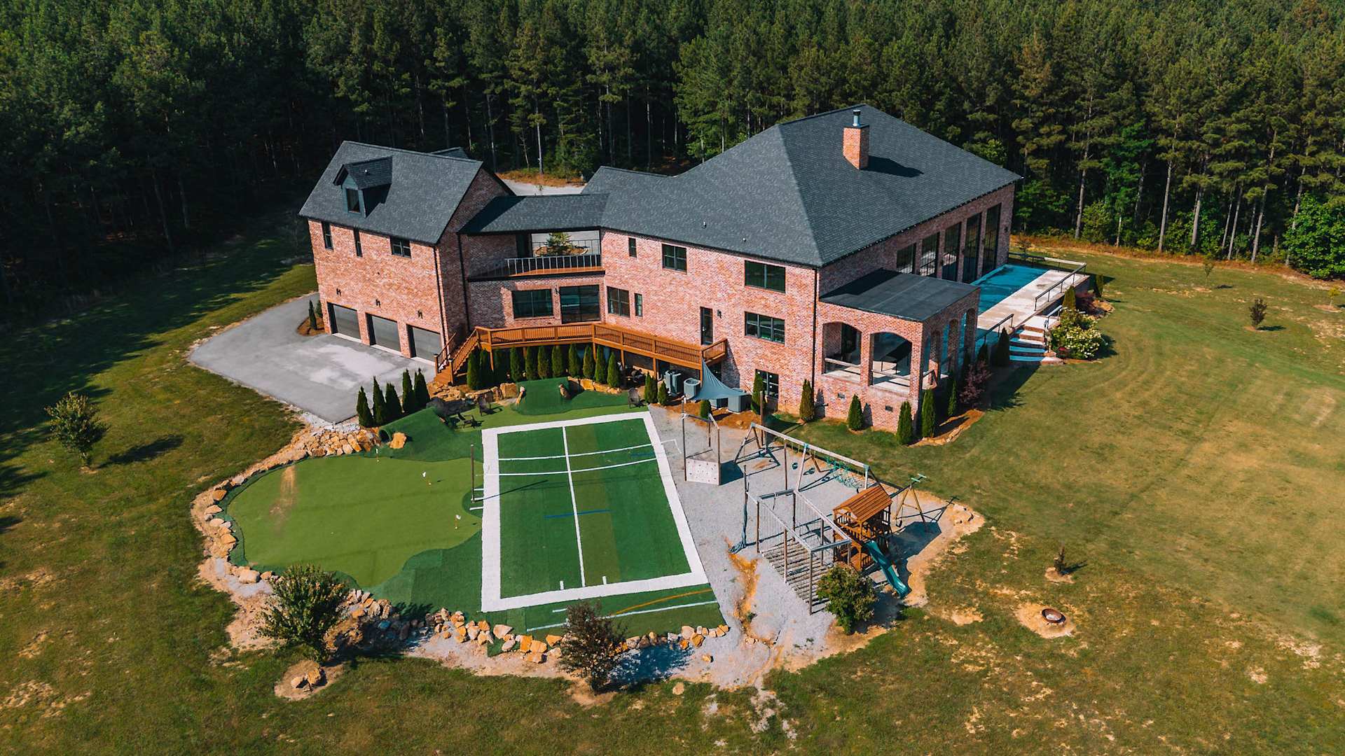 The Pines, an Enjoy Unique Stays managed home