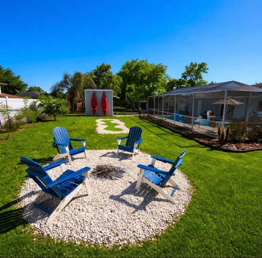 Adirondack Chair Fire Pit & Mini Golf