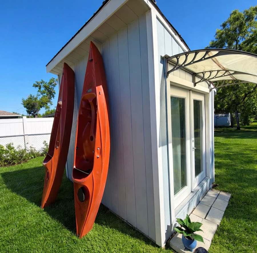 2 Kayaks