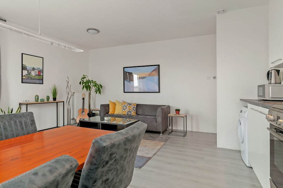 Image 1 of 14