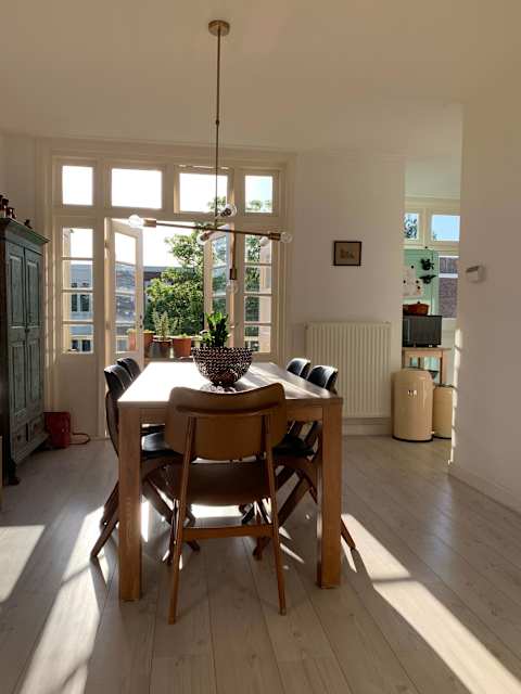 Image 2 of 17