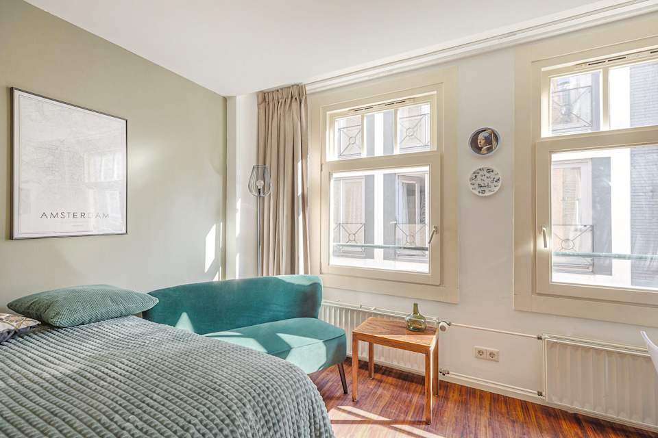 Image 1 of 25
