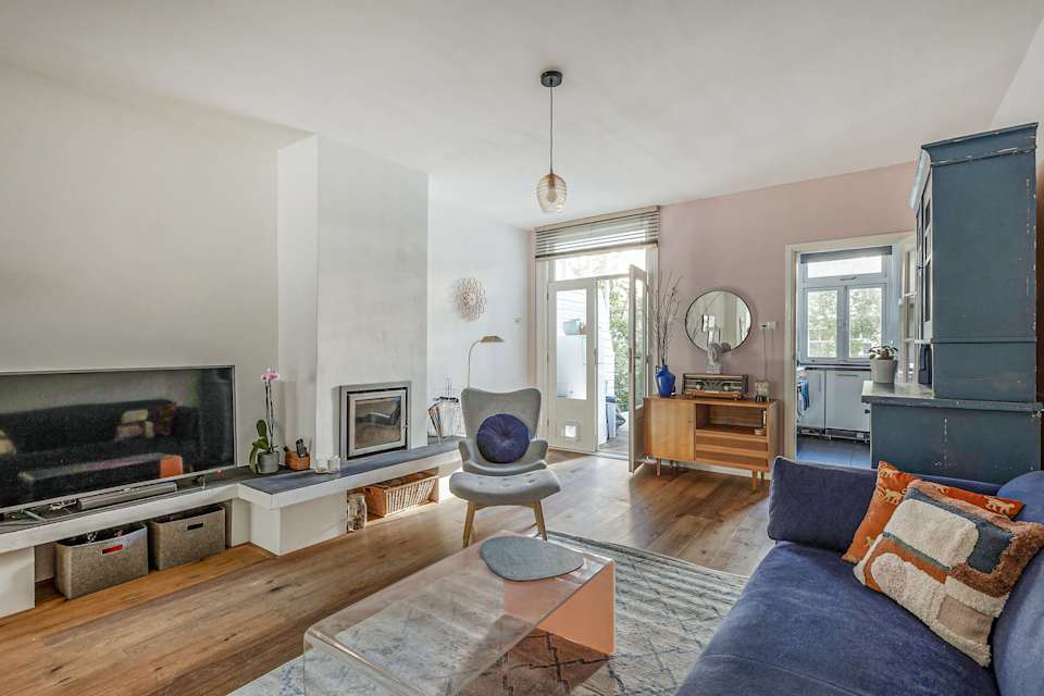Image 1 of 35