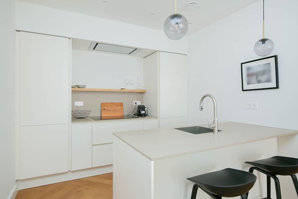 Image 3 of 22