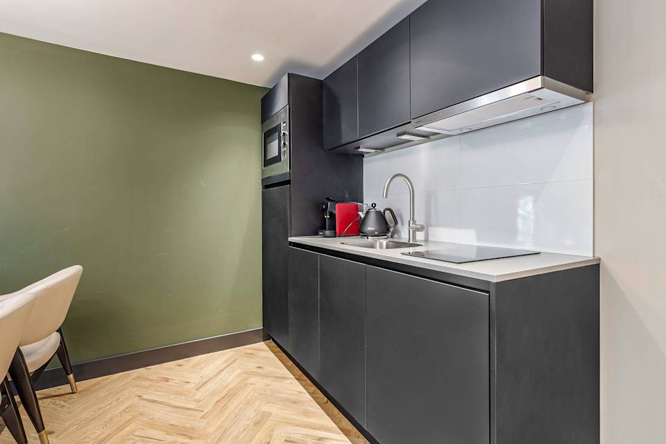 Image 2 of 26