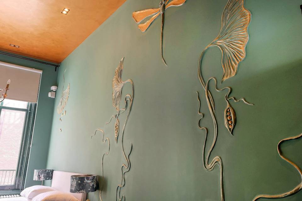 Image 2 of 38