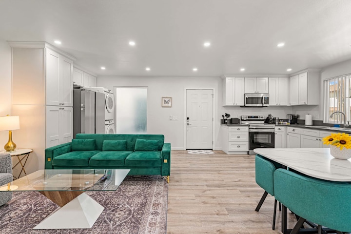 Stylish Modern Retreat Near LA Top Attractions #5 photo 2