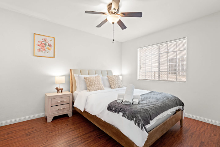 Near USC&DTLA Spacious Private Bedroom #1