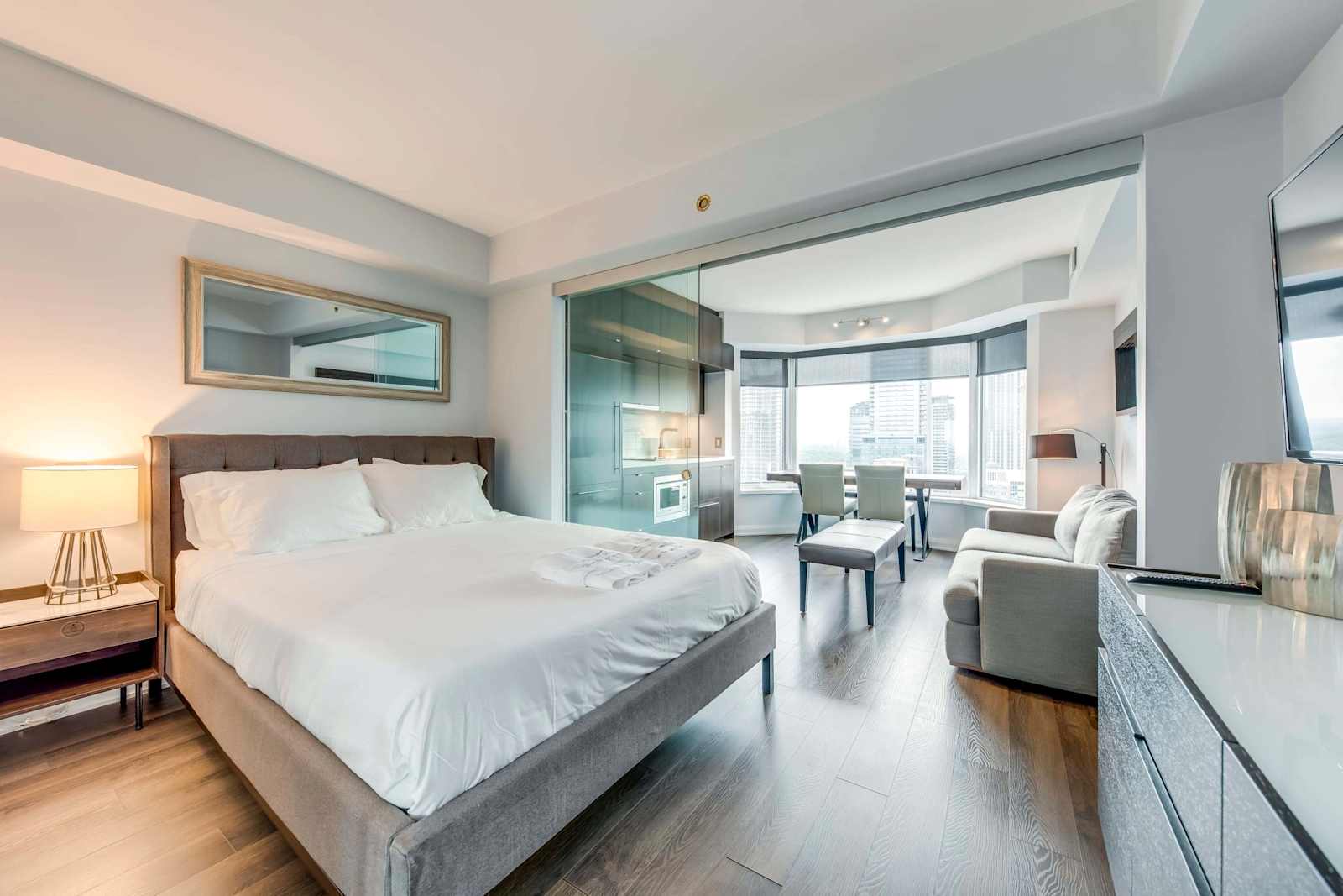 1BR Condo Modern Living