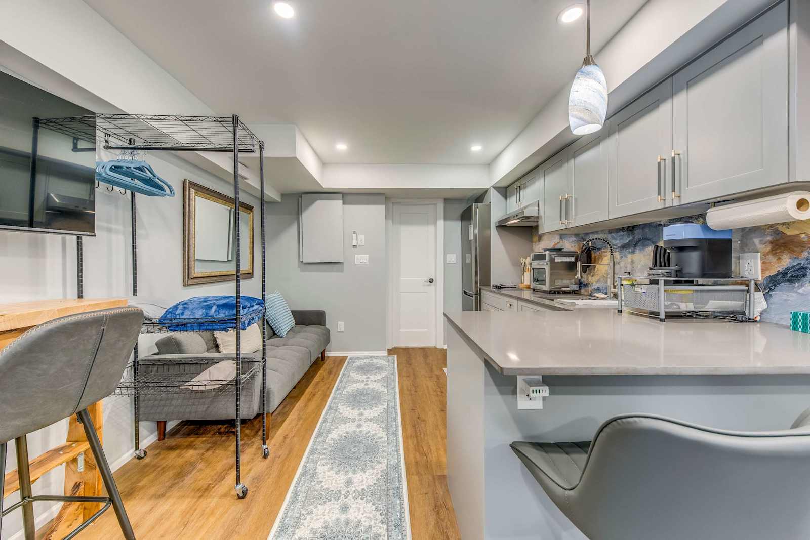 Distillery Laneway Suite