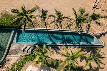Elegant Oceanview Suite Perfect Hideaway for two