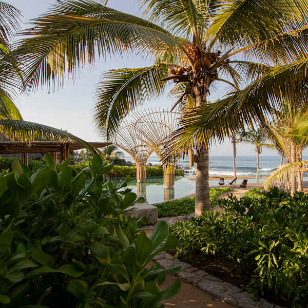 Elegant Oceanview Suite Perfect Hideaway for two 3