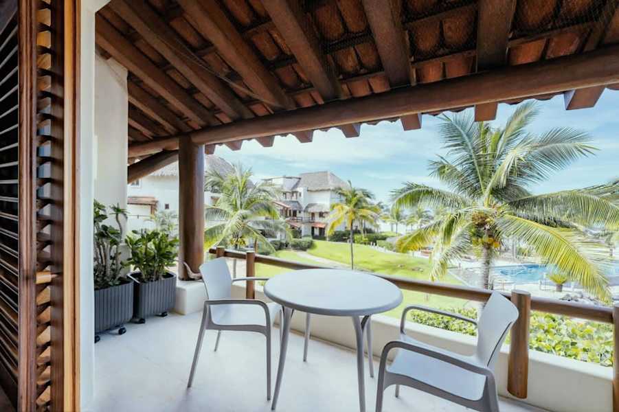 Las Palmas Complex Listings 4