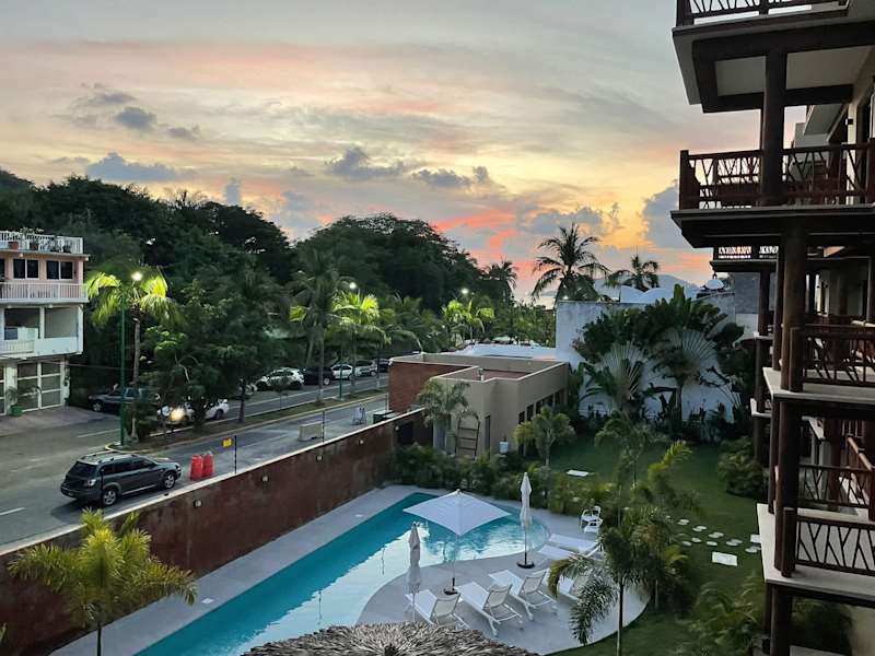 New Luxury Oceanview Condo At Playa La Ropa 5