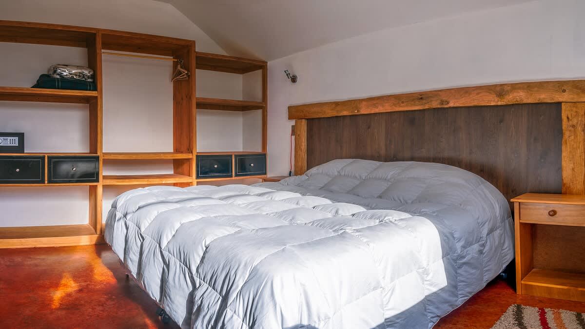 Cabanas Martina Bungalows 2 con vista a volcanes l 400 m del Lago Llanquihue l Piscina, tinaja TV y WiFi. Hasta 6 personas photo 1