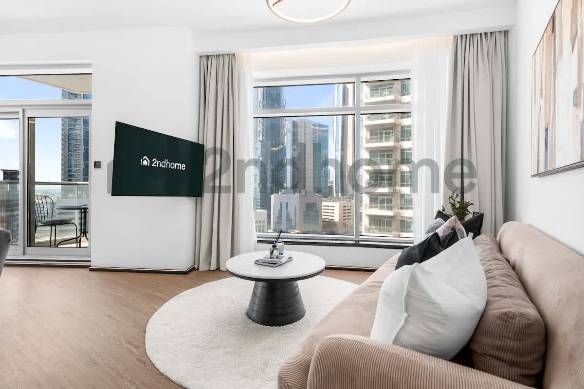 Furnished Unit in The Lofts West Tower Dubai Opera photo 1