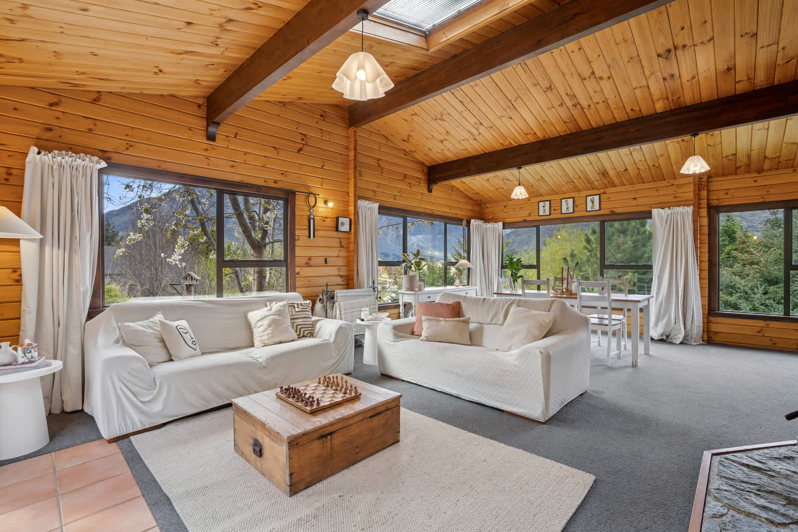 Queenstown Ski Chalet photo 1