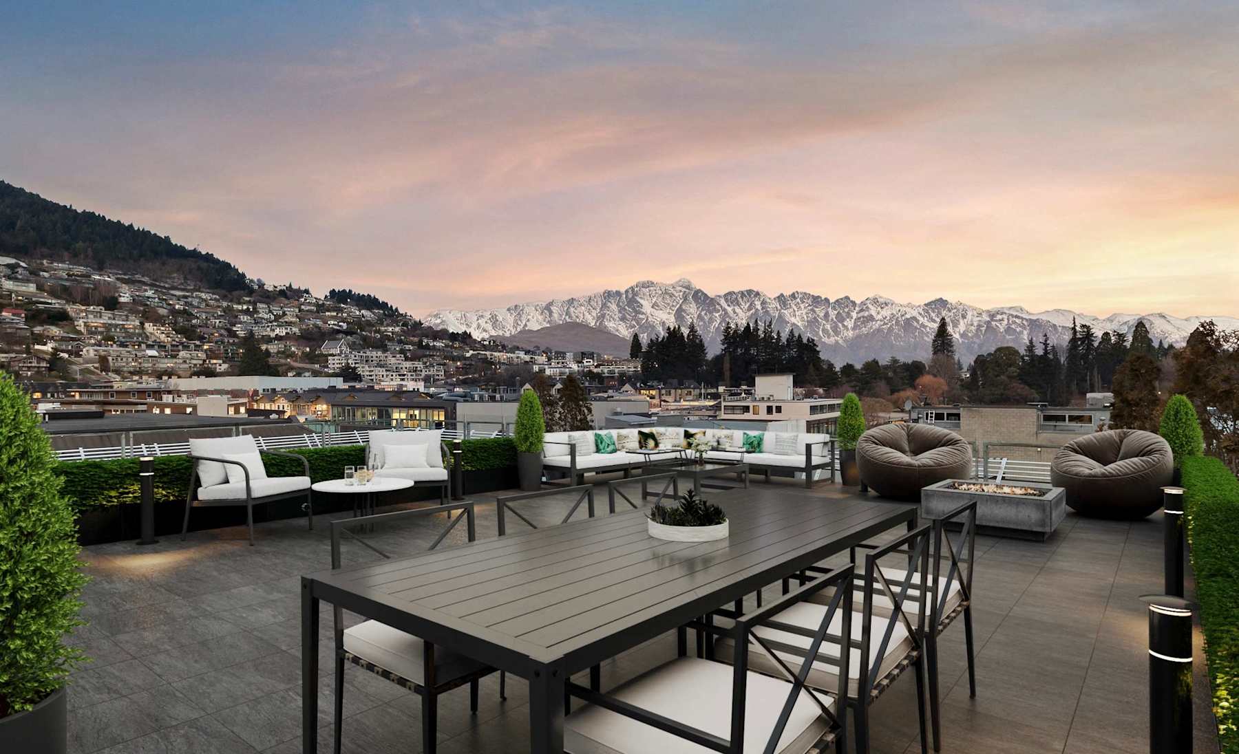 The Shotover. Queenstown's Largest Rooftop Terrace photo 1