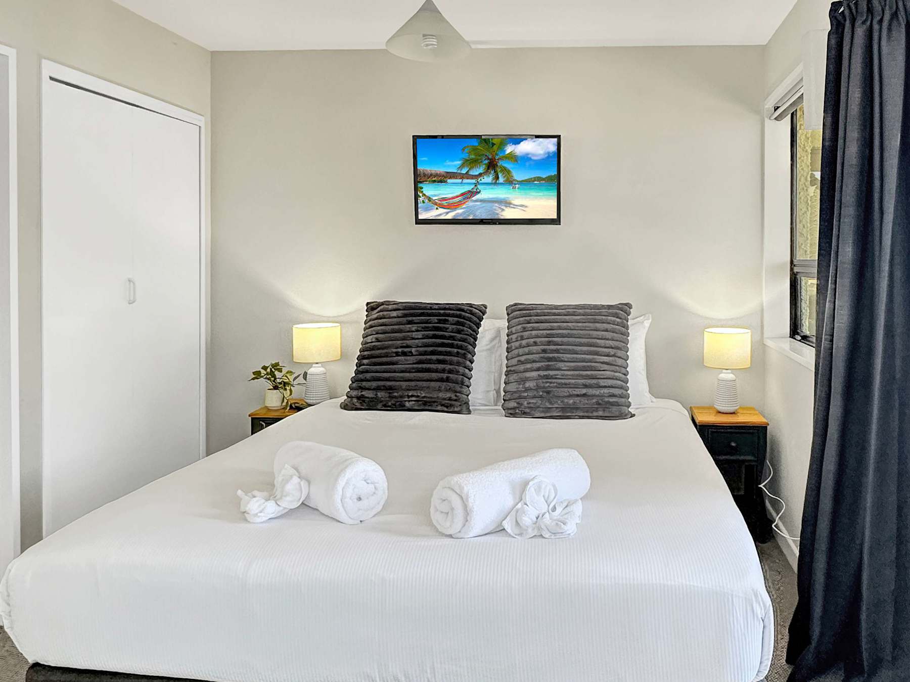 Cosy Central Brunswick Street Retreat photo 1