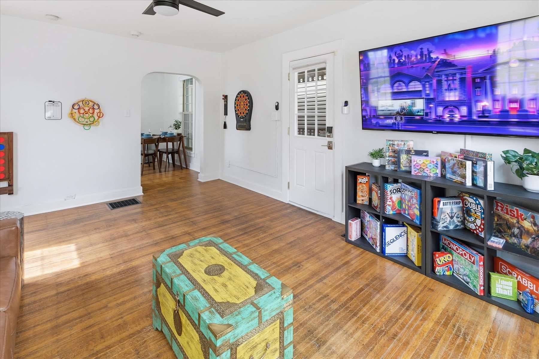 Comfy 1 Bed 1 Bath Near Downtown Indy - Sleeps 4 photo 1
