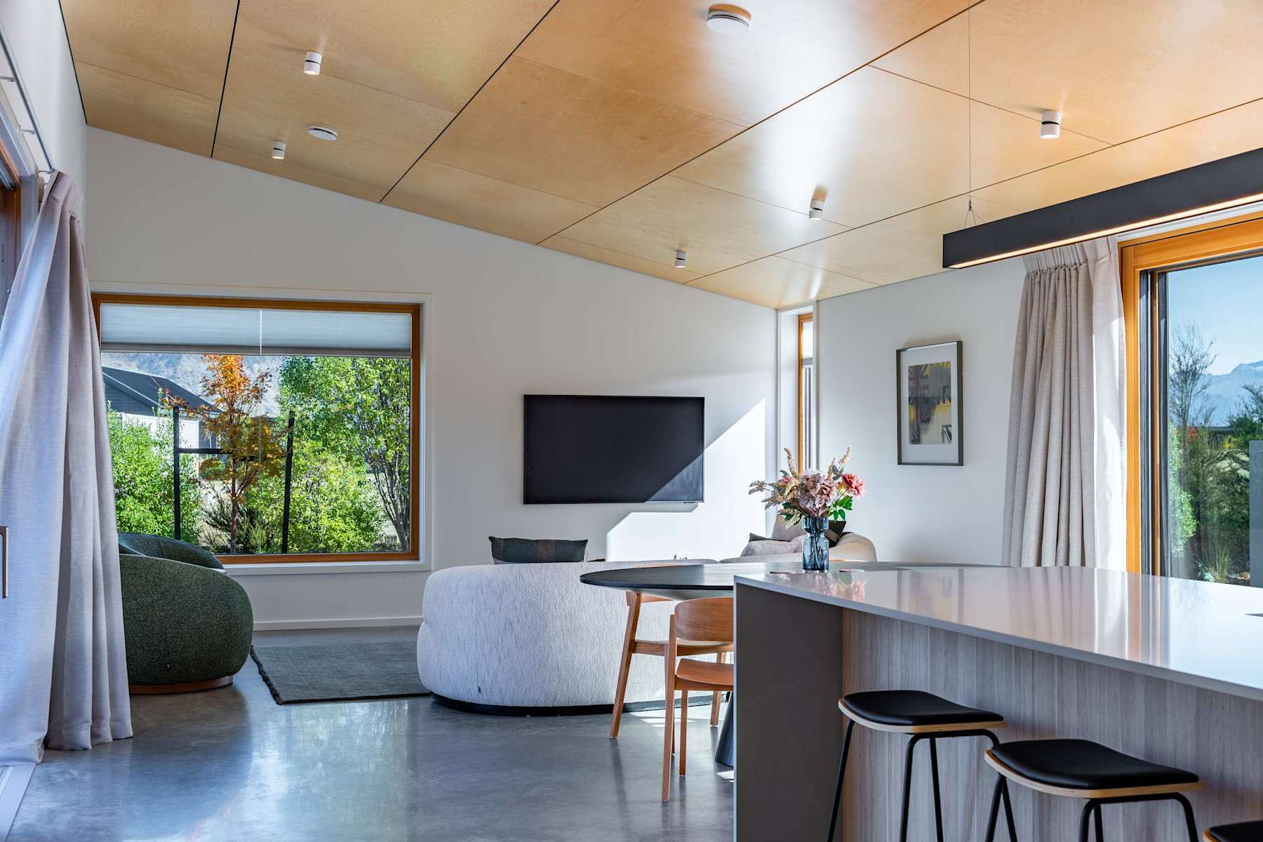 Te Marie Passive House Wanaka photo 1