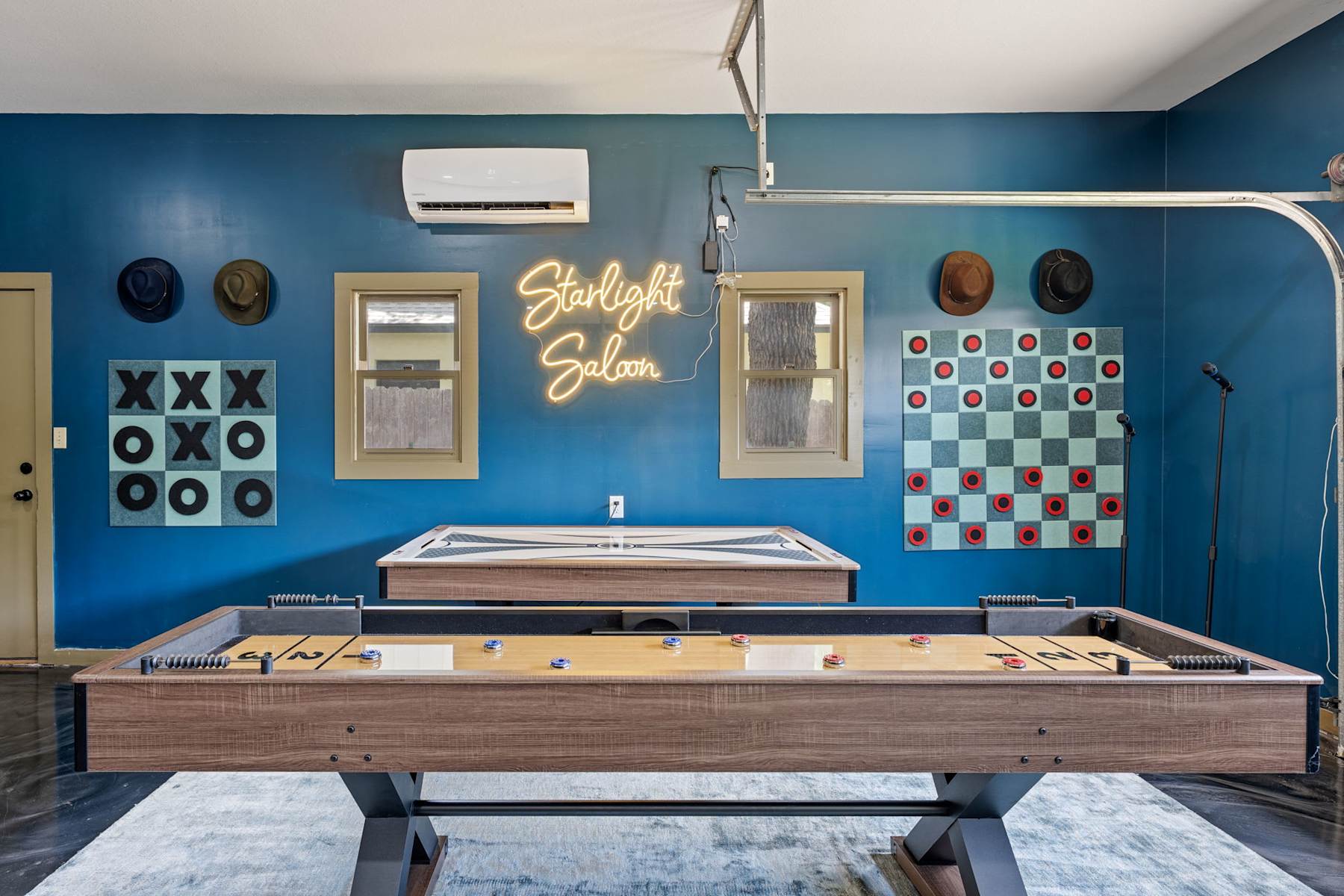 Hill Country Commons - Hot tub & Game room photo 1