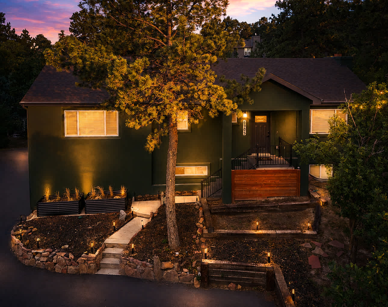 4BR Forest Escape, Large Deck & Games photo 1